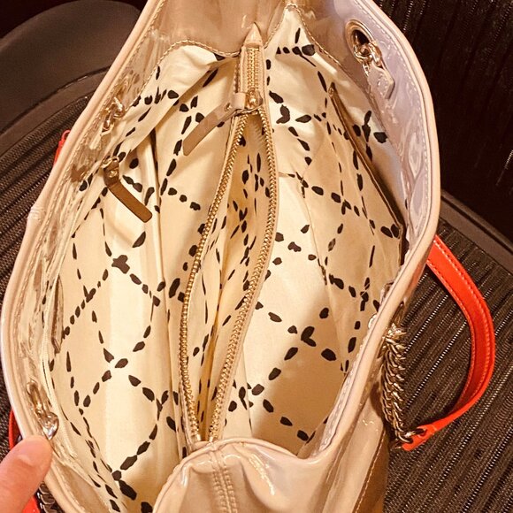 Kate Spade Tote - Picture 3 of 4